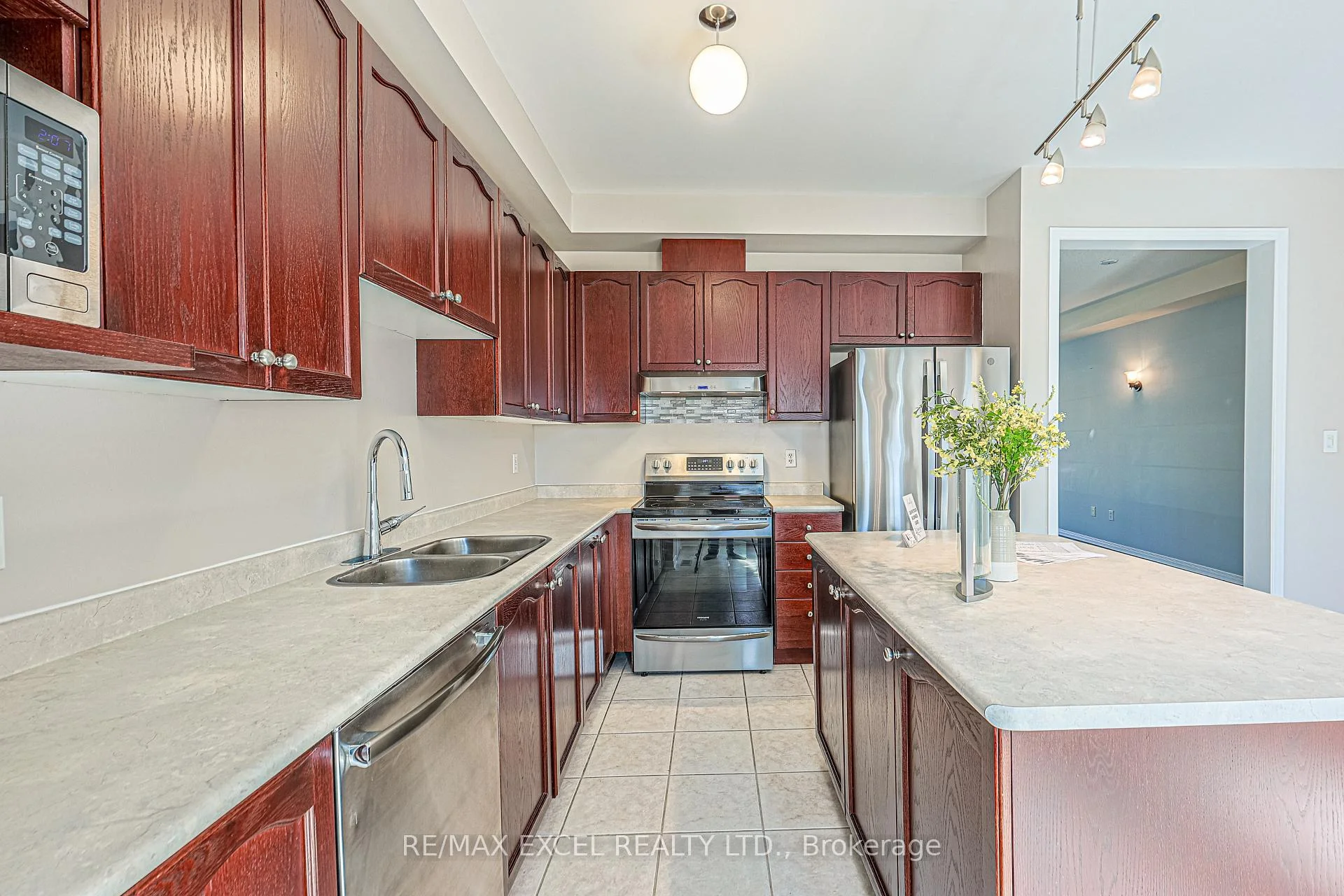 Photo 24 of 2383 Bur Oak Avenue, Markham, Greensborough — HOMEH