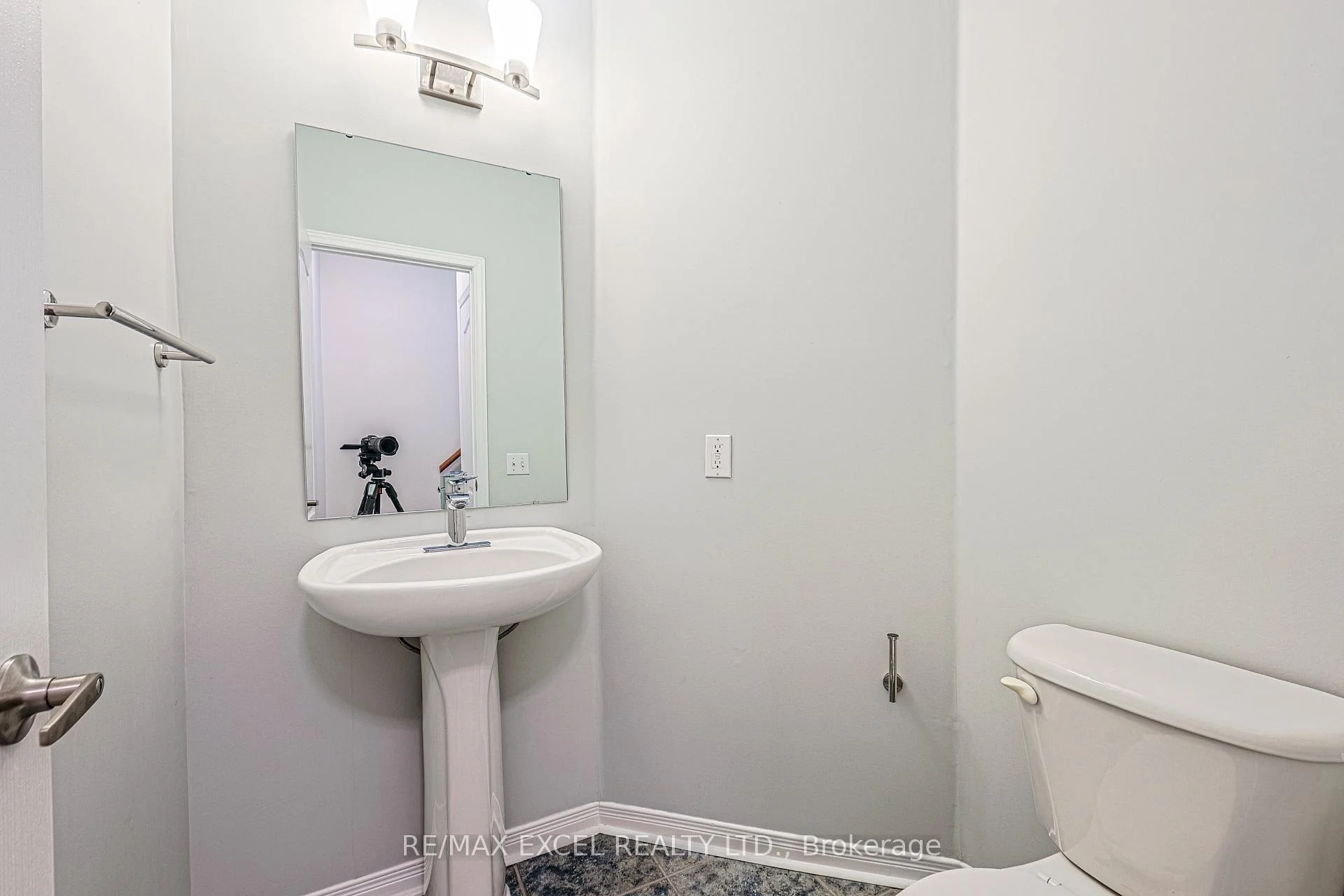 Photo 75 of 2383 Bur Oak Avenue, Markham, Greensborough — HOMEH