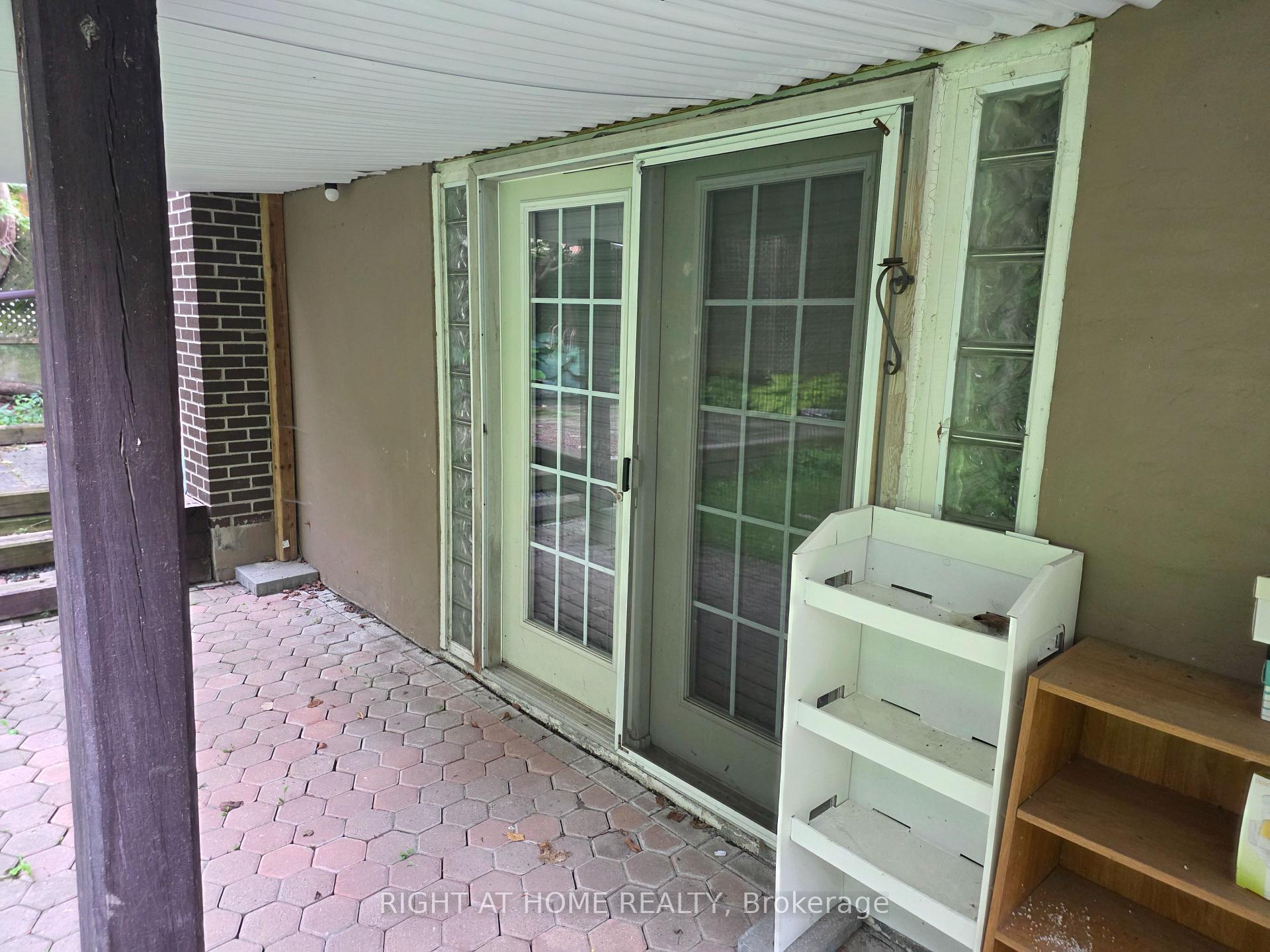 Photo 13 of 131 Thicketwood Drive, Scarborough, Eglinton East — HOMEH