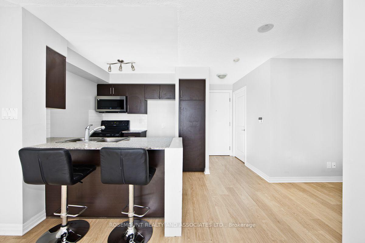Photo 11 of Unit 607, 30 Herons Hill Way, North York, Henry Farm — HOMEH