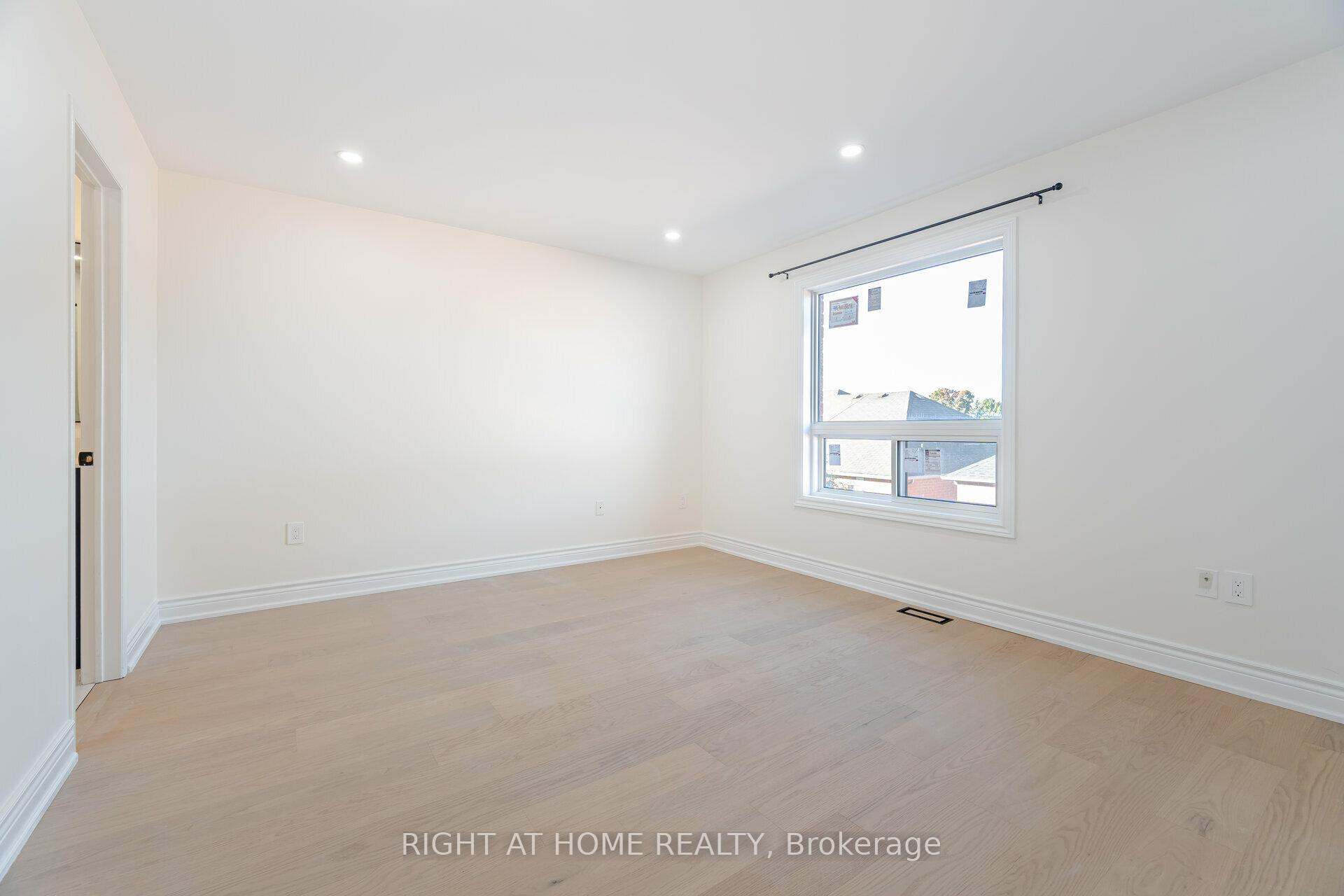 Photo 21 of Unit 13, 1995 Pinegrove Avenue, Pickering, Highbush — HOMEH