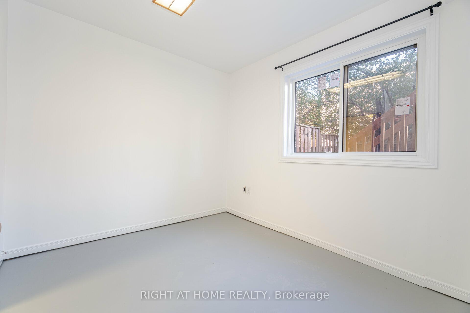 Photo 31 of Unit 13, 1995 Pinegrove Avenue, Pickering, Highbush — HOMEH