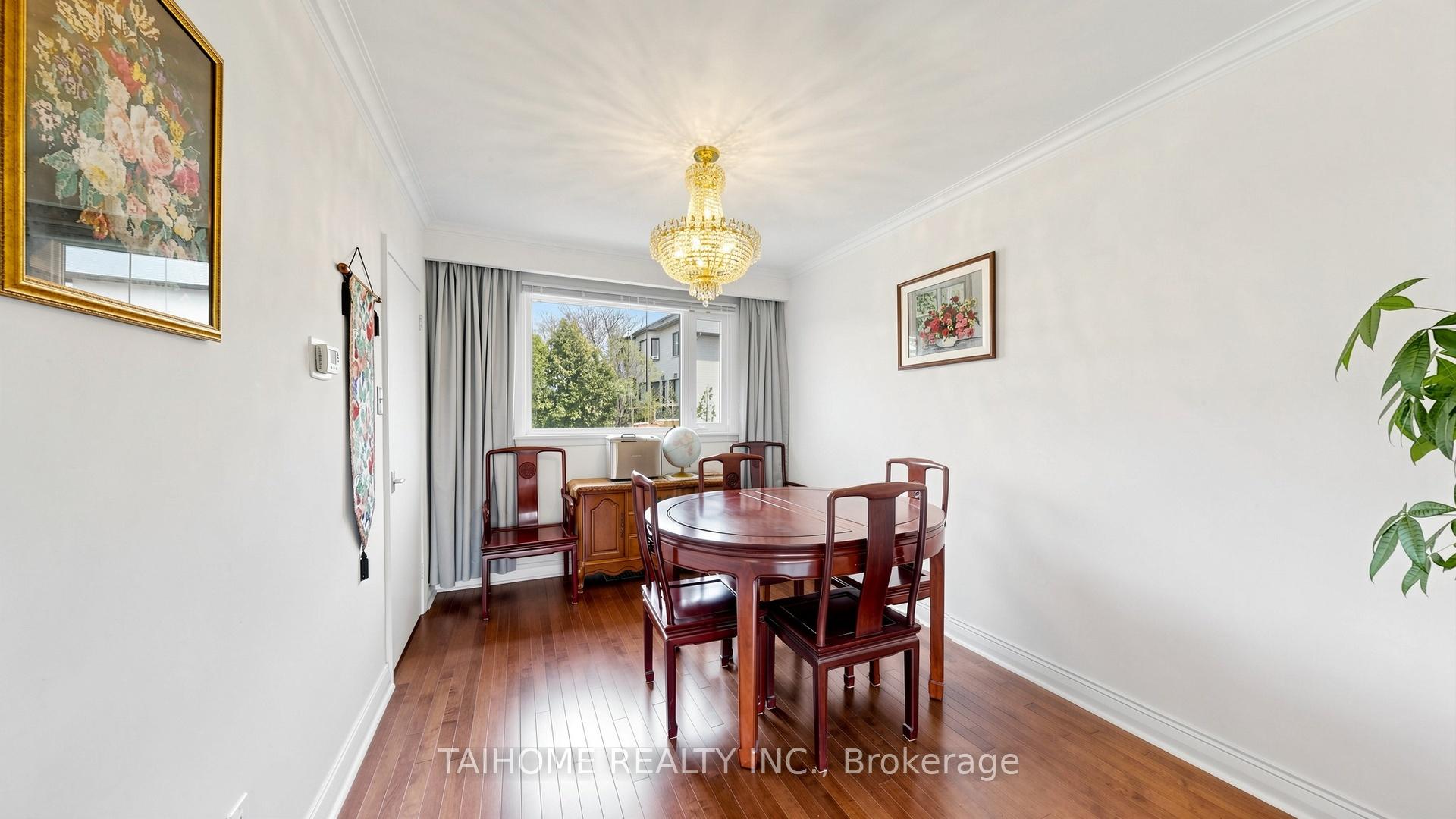Photo 11 of 72 Bowerbank Drive, North York, Newtonbrook East — HOMEH