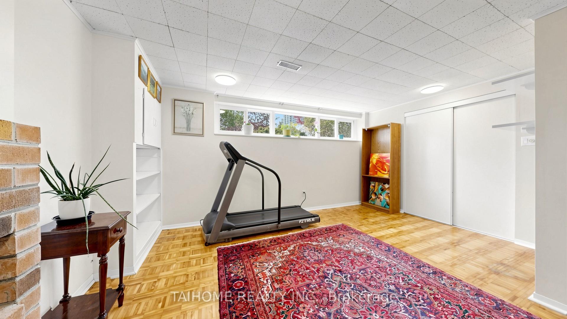 Photo 36 of 72 Bowerbank Drive, North York, Newtonbrook East — HOMEH