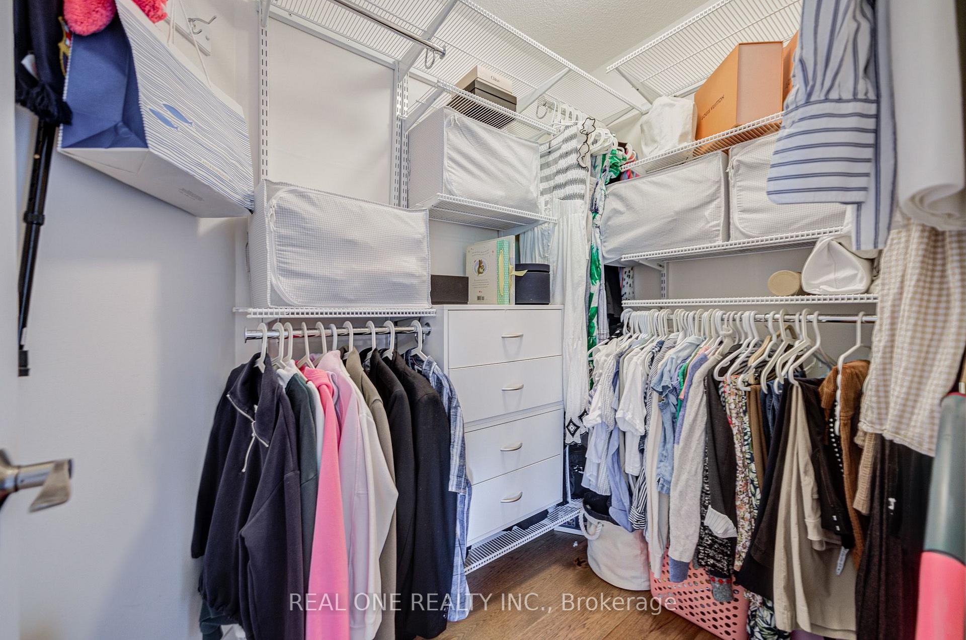 Photo 28 of 2463 Parkglen Avenue, Oakville, Westmount — HOMEH