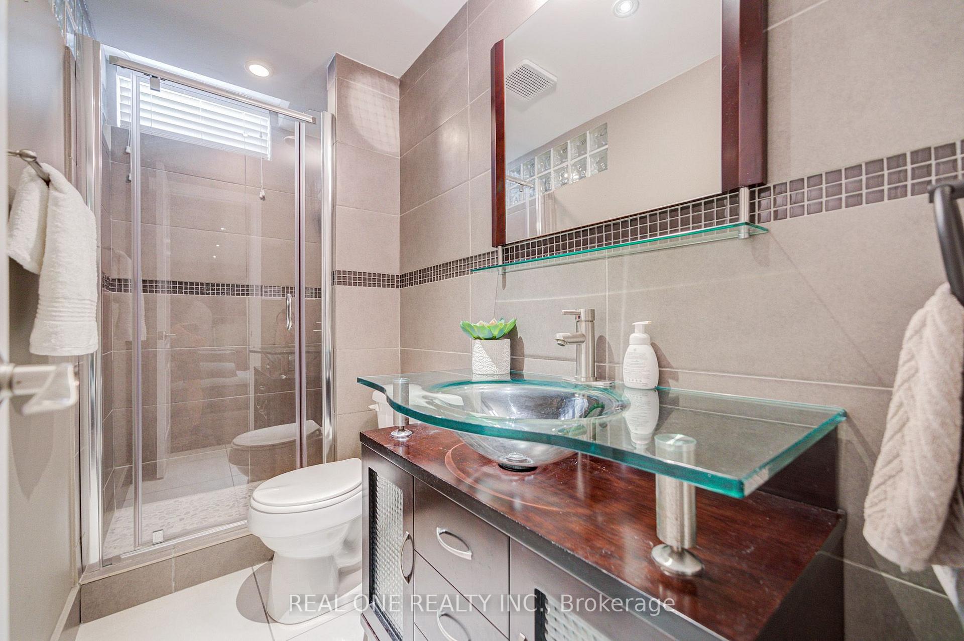 Photo 43 of 2463 Parkglen Avenue, Oakville, Westmount — HOMEH