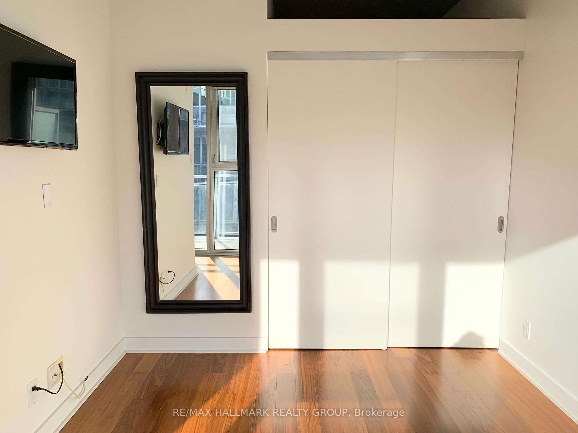 Photo 8 of Unit 704, 354 Gladstone Avenue, Ottawa, Ottawa Centre — HOMEH