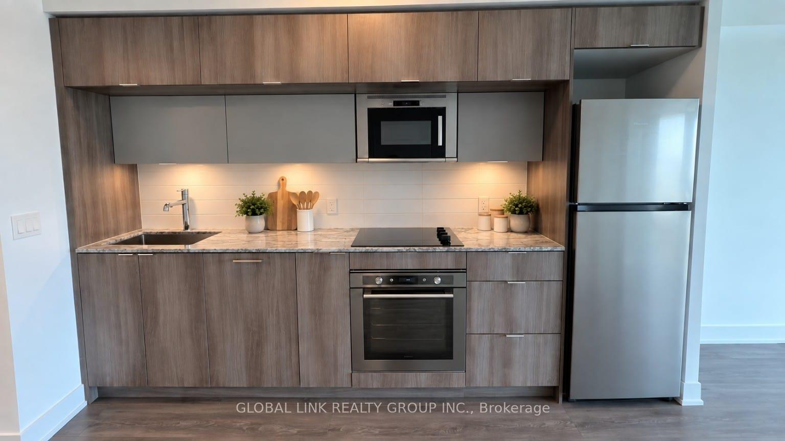 Photo 17 of Unit 2115, 585 bloor Street E, Toronto, North St. James Town — HOMEH