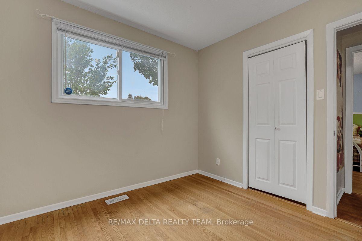 Photo 26 of 11 Courtney Road, Ottawa, Kanata - Glencairn/Hazeldean — HOMEH