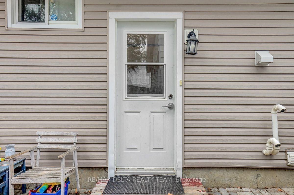 Photo 28 of 11 Courtney Road, Ottawa, Kanata - Glencairn/Hazeldean — HOMEH