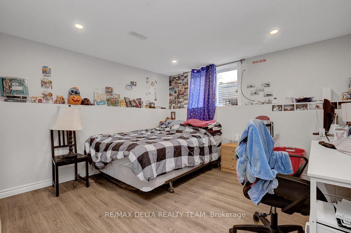 Photo 37 of 11 Courtney Road, Ottawa, Kanata - Glencairn/Hazeldean — HOMEH