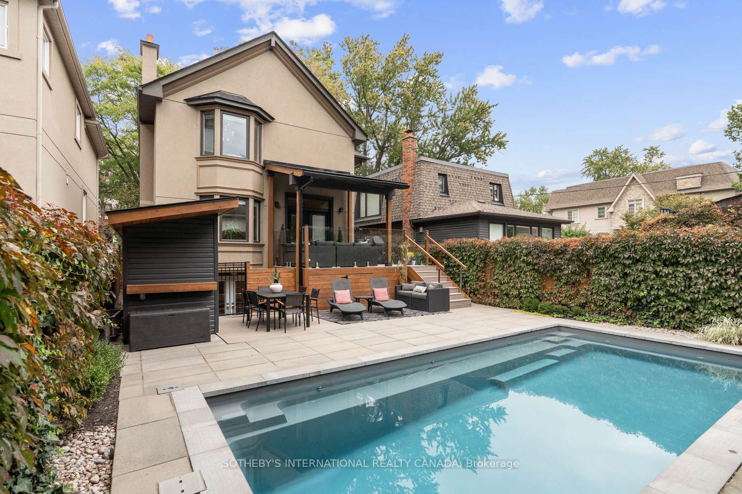 Photo 2 of 329 Broadway Avenue, Toronto, Mount Pleasant East — HOMEH