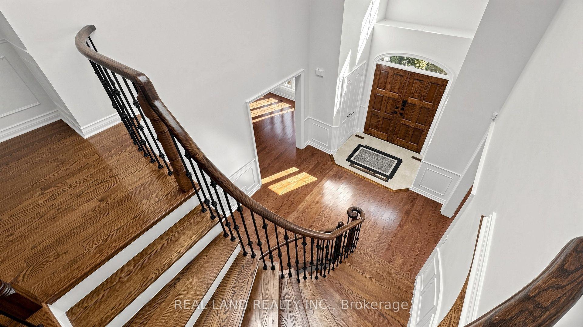 Photo 20 of 22 Ardwold Gate, Richmond Hill, Bayview Hill — HOMEH