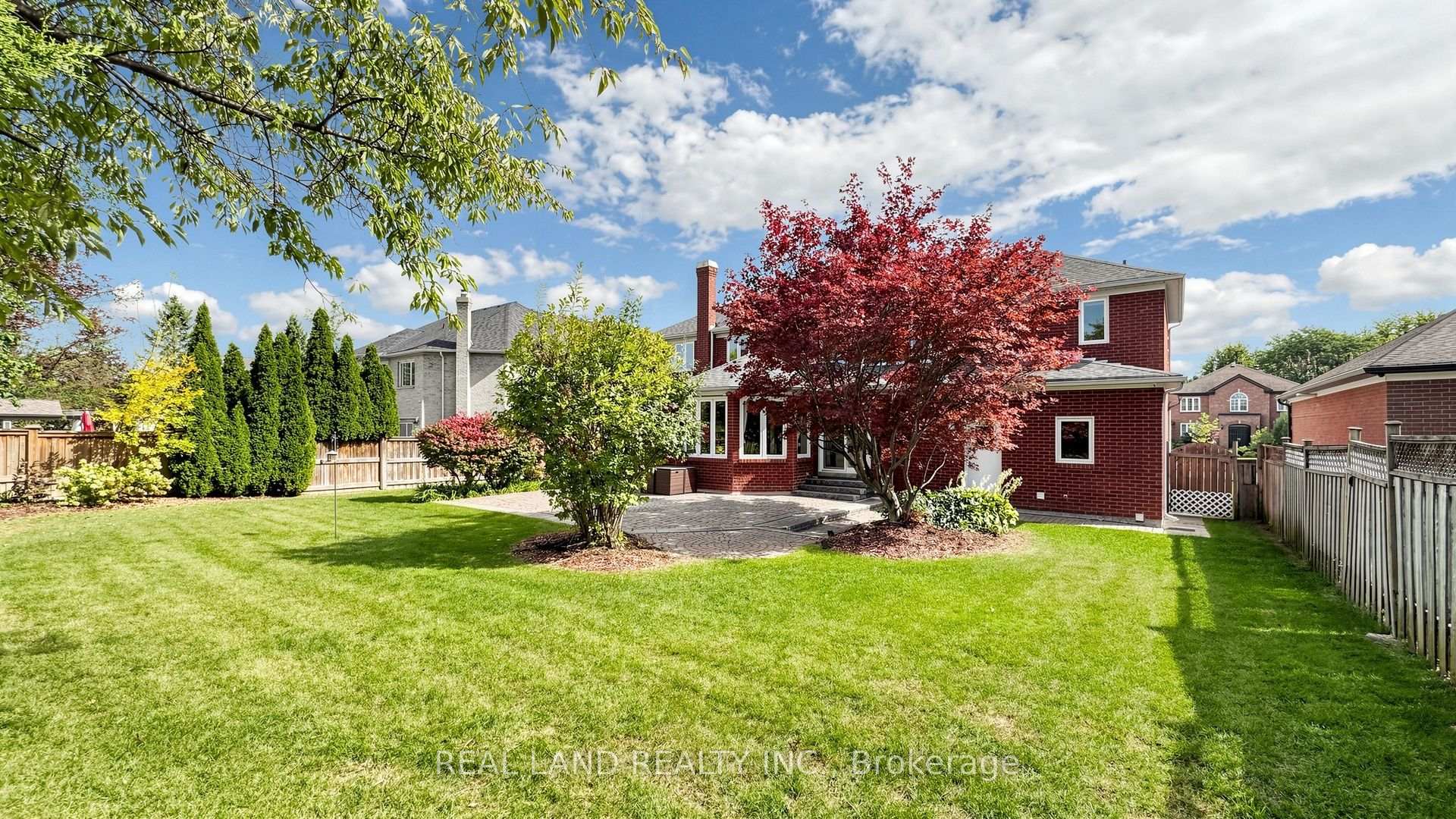 Photo 40 of 22 Ardwold Gate, Richmond Hill, Bayview Hill — HOMEH