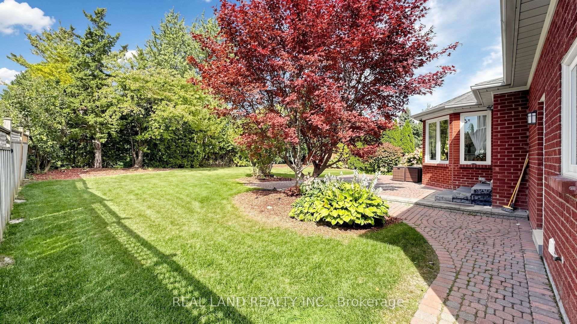 Photo 42 of 22 Ardwold Gate, Richmond Hill, Bayview Hill — HOMEH