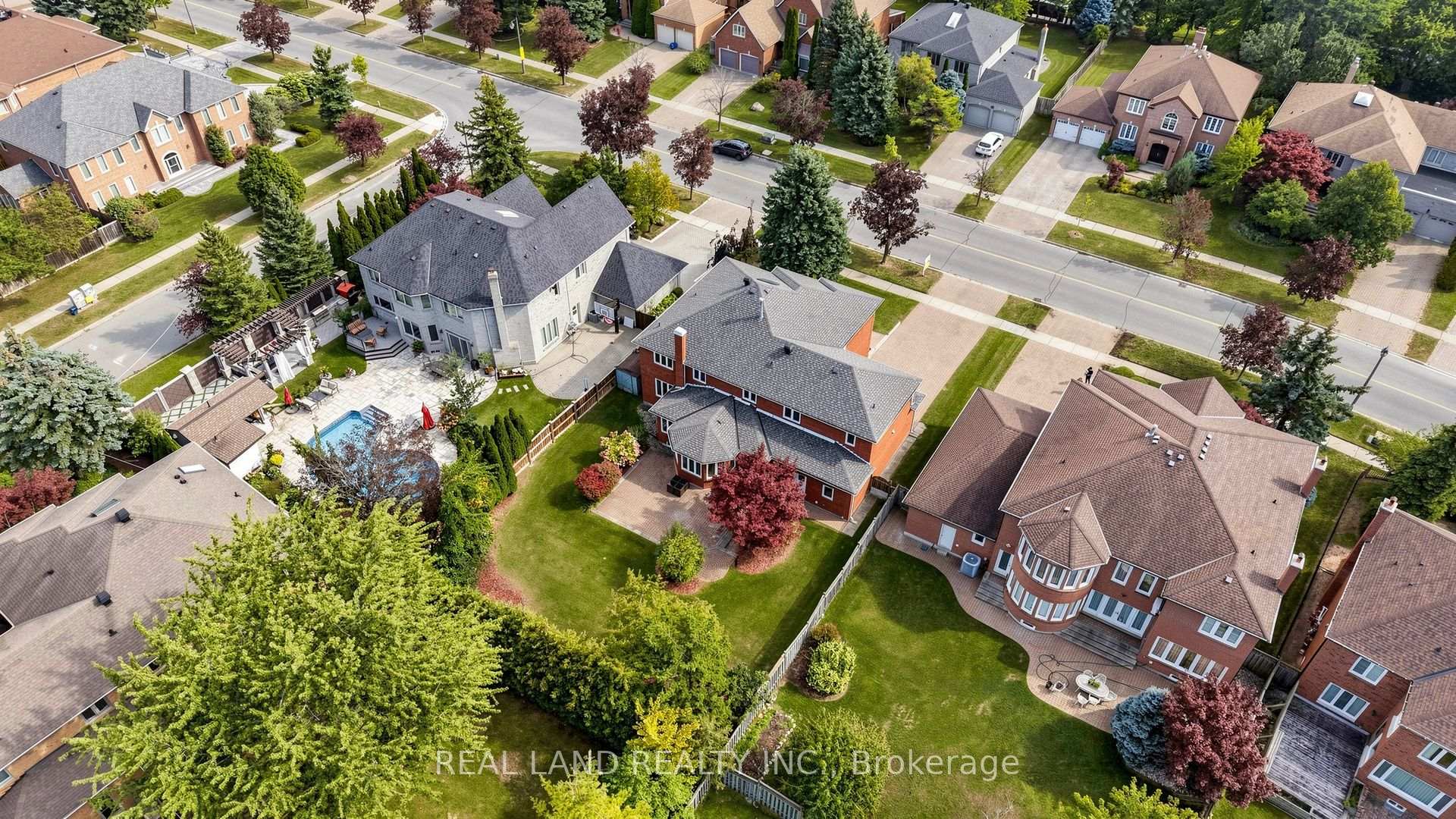 Photo 47 of 22 Ardwold Gate, Richmond Hill, Bayview Hill — HOMEH