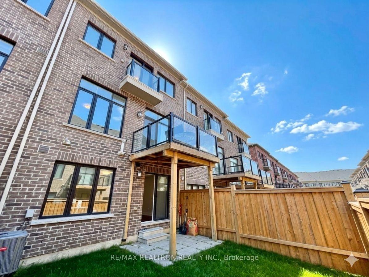 Photo 31 of 33 Duncombe Lane, Richmond Hill, South Richvale — HOMEH