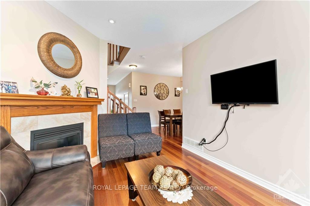 Photo 9 of 112 Furness Way, Ottawa, Barrhaven East — HOMEH