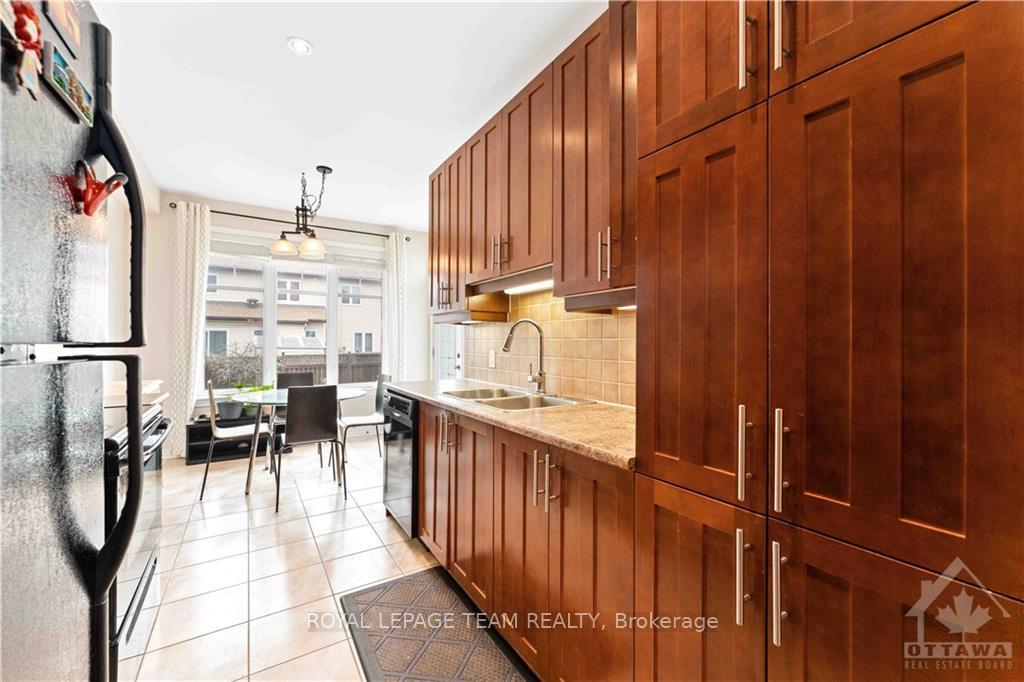Photo 13 of 112 Furness Way, Ottawa, Barrhaven East — HOMEH