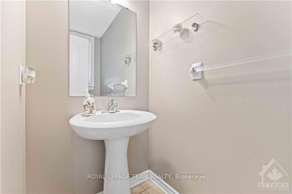Photo 17 of 112 Furness Way, Ottawa, Barrhaven East — HOMEH