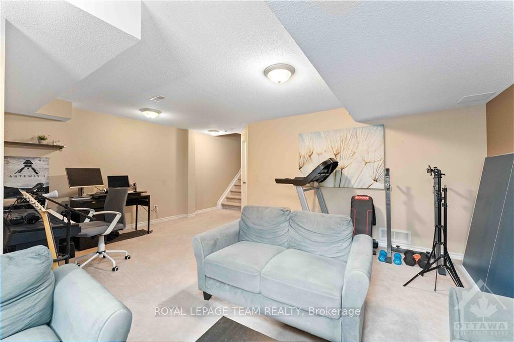 Photo 28 of 112 Furness Way, Ottawa, Barrhaven East — HOMEH
