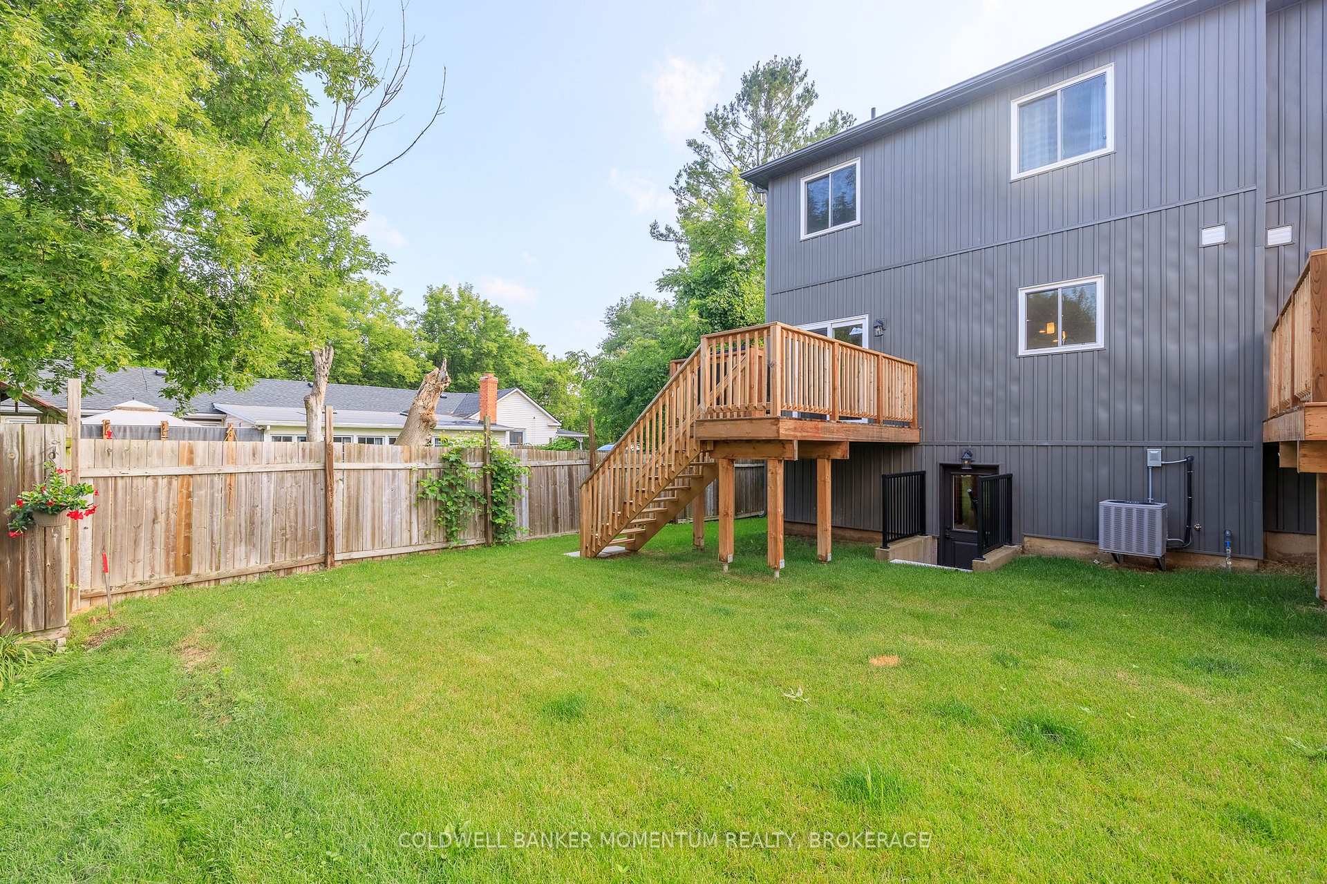 Photo 33 of Unit B, 153 B Moffatt Street, St. Catharines, Oakdale — HOMEH