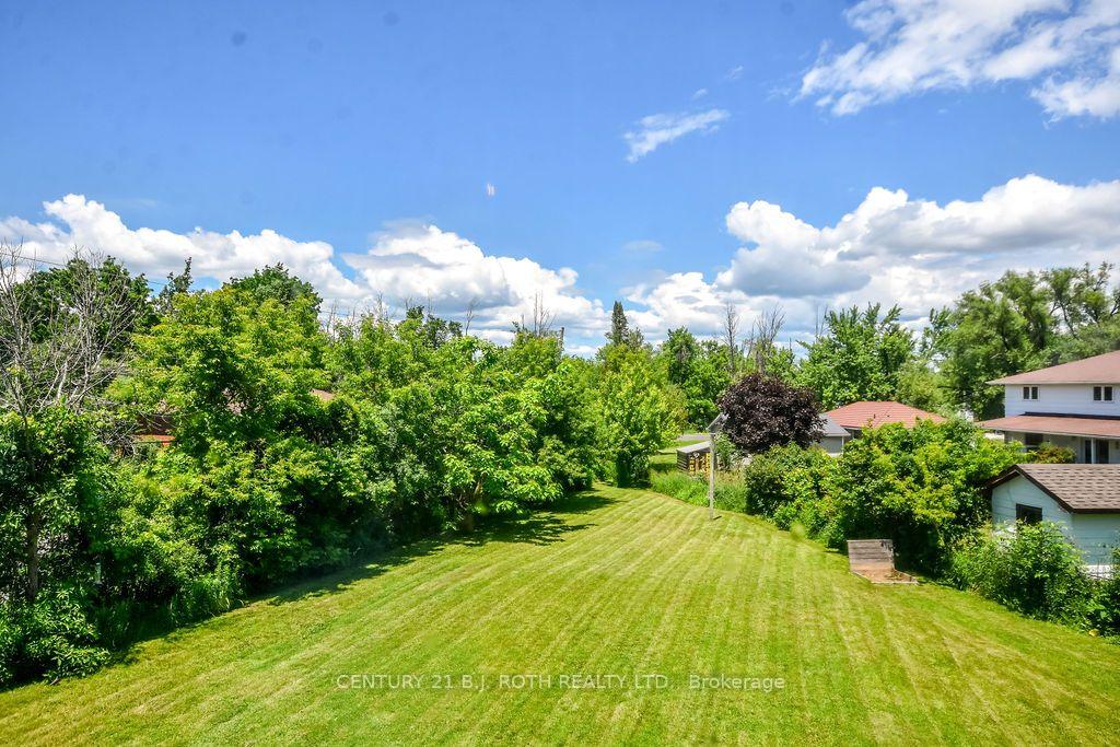 Photo 37 of 12 Patricia Drive, Ramara, Atherley — HOMEH