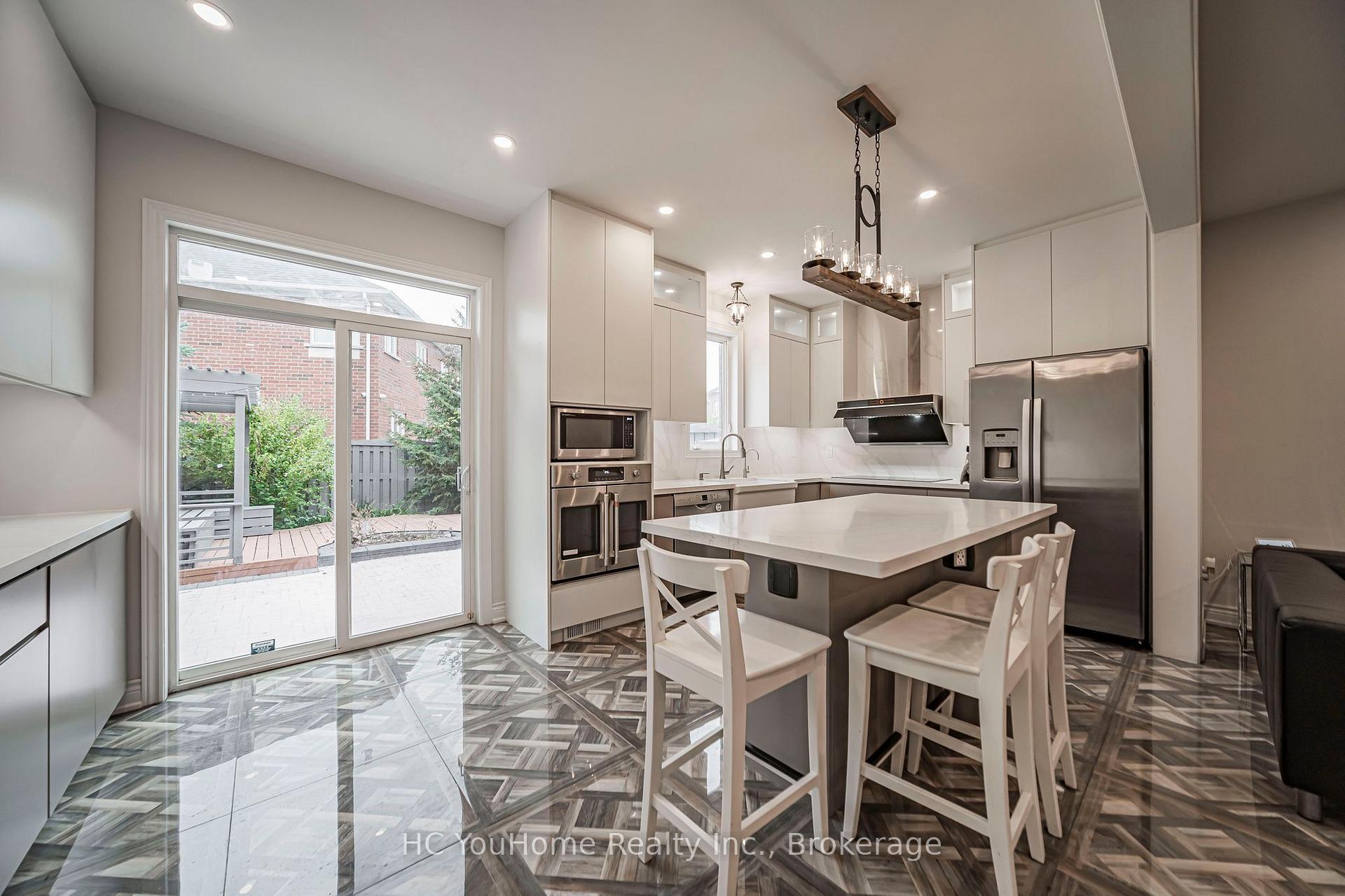 Photo 10 of 56 Princess Diana Drive, Markham, Cathedraltown — HOMEH
