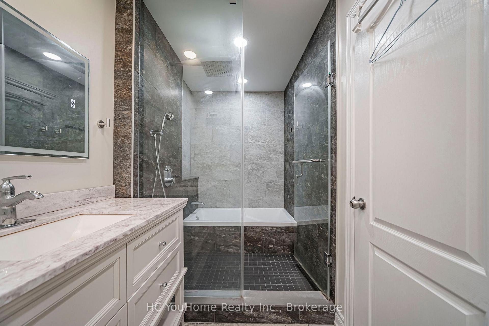 Photo 25 of 56 Princess Diana Drive, Markham, Cathedraltown — HOMEH