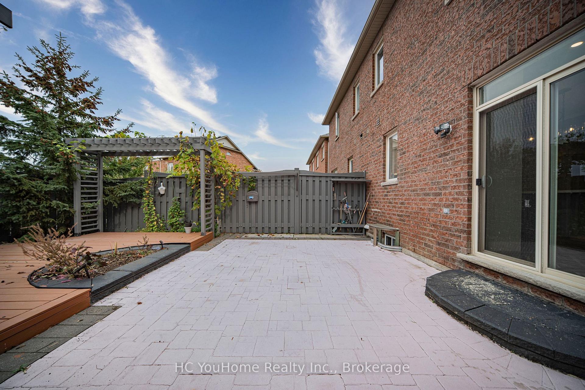 Photo 41 of 56 Princess Diana Drive, Markham, Cathedraltown — HOMEH