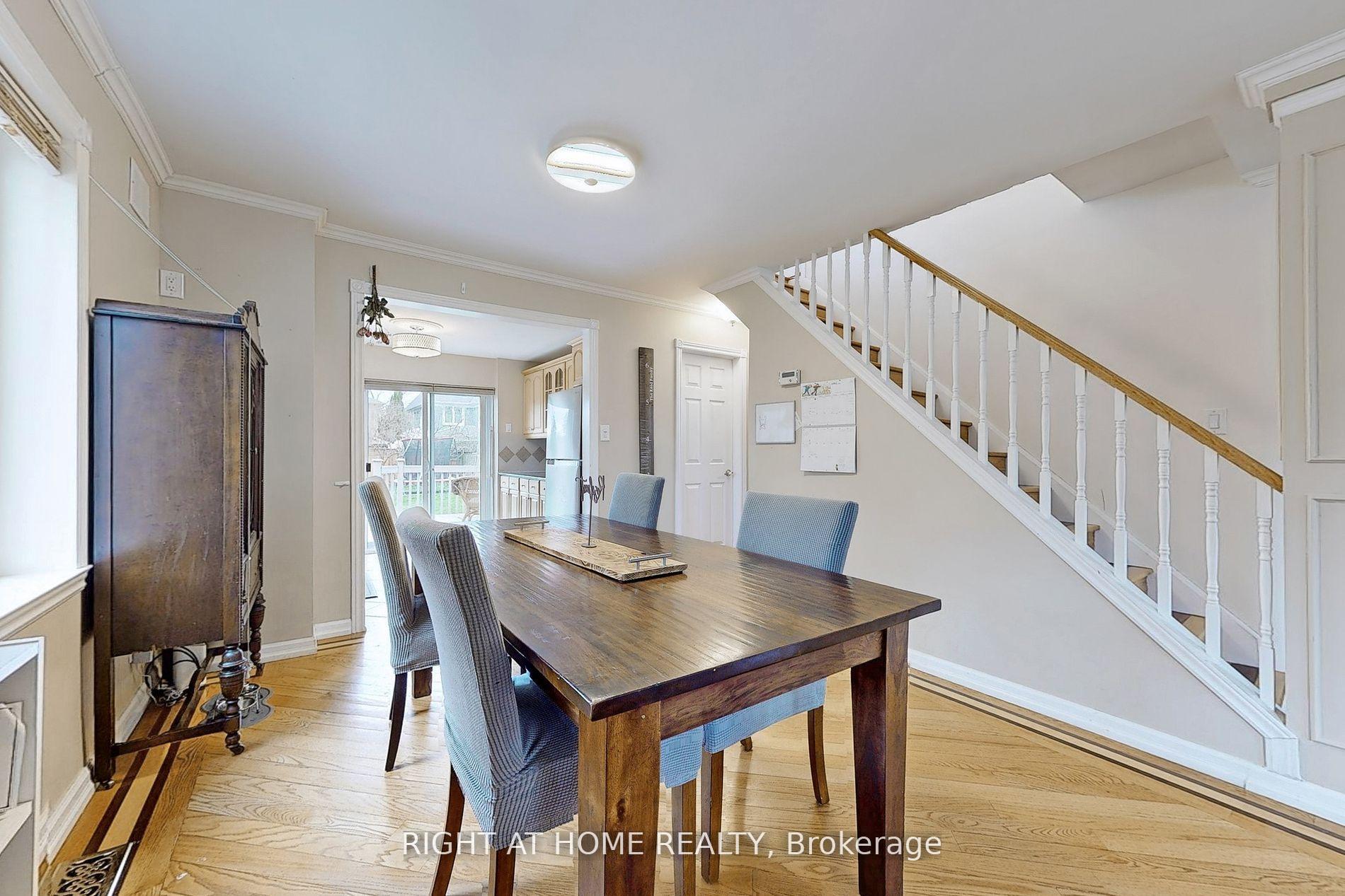 Photo 8 of 68 Eaglewood Boulevard E, Mississauga, Mineola — HOMEH