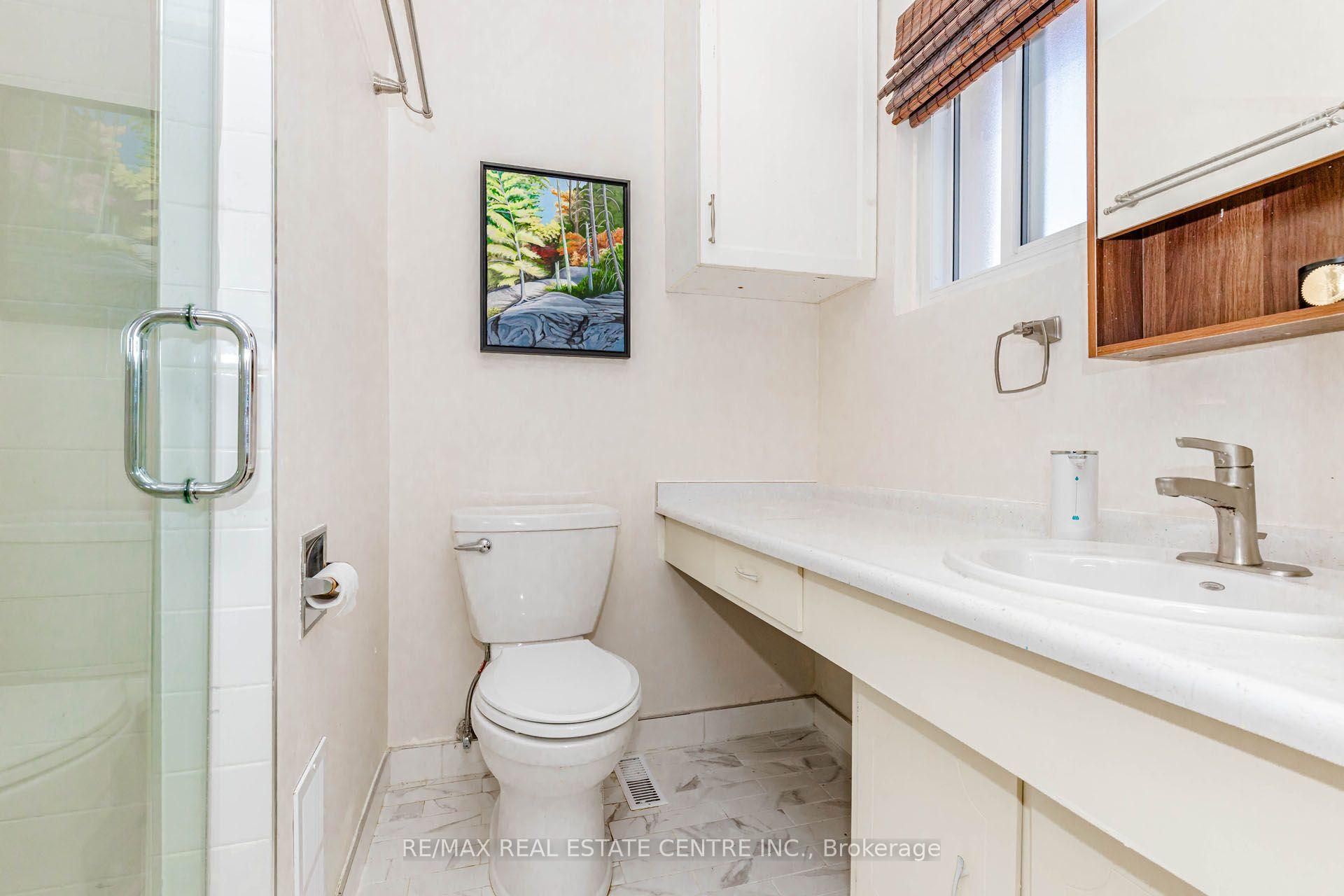 Photo 27 of 85 Snowcrest Avenue, North York, Bayview Woods-Steeles — HOMEH