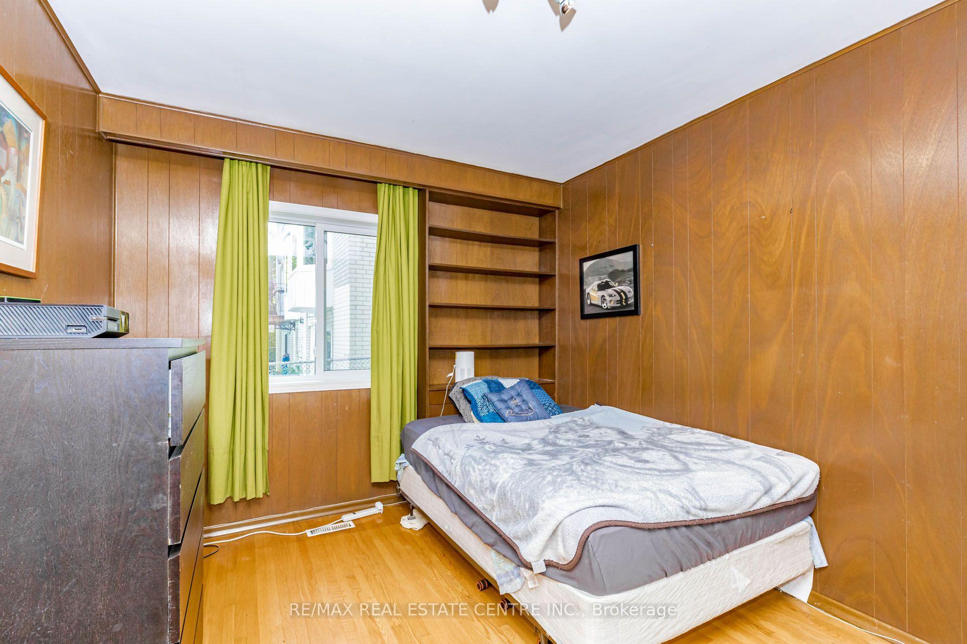 Photo 41 of 85 Snowcrest Avenue, North York, Bayview Woods-Steeles — HOMEH