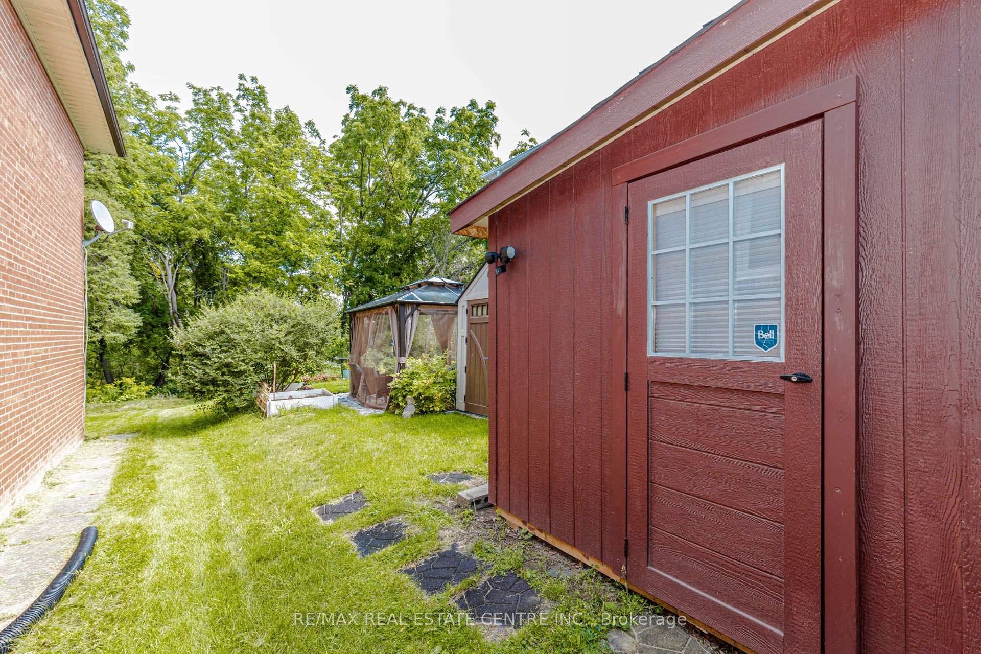 Photo 43 of 85 Snowcrest Avenue, North York, Bayview Woods-Steeles — HOMEH