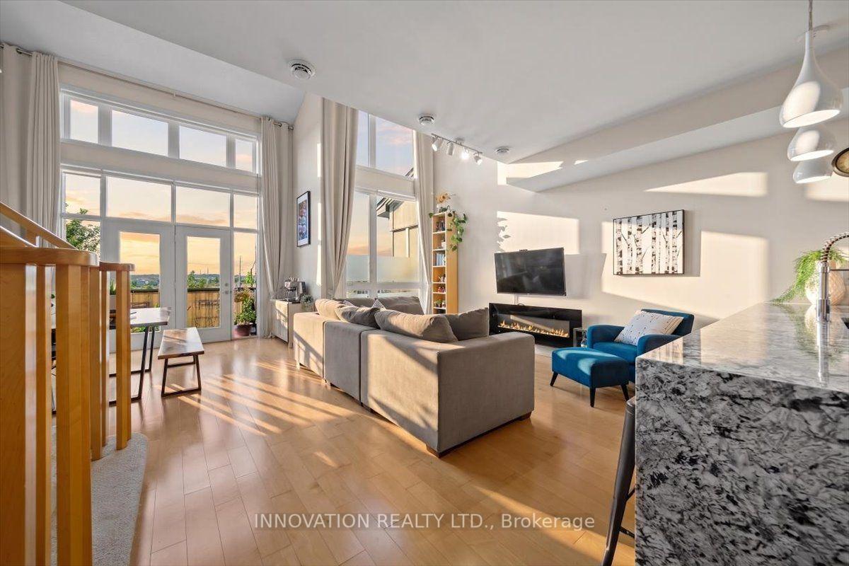 Photo 2 of 606 Brian Good Avenue, Ottawa, Riverside South/Gloucester Glen — HOMEH