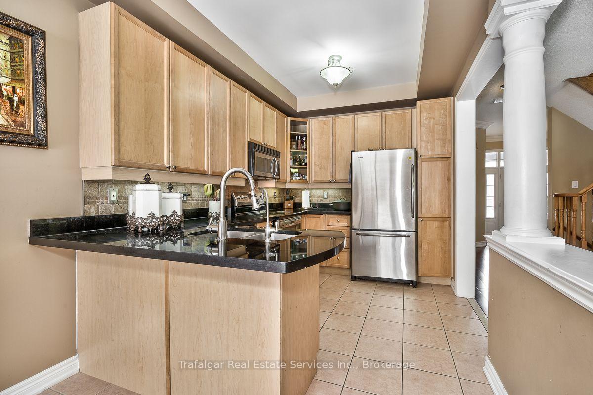 Photo 7 of 2355 Hilda Drive, Oakville, Joshua Creek — HOMEH