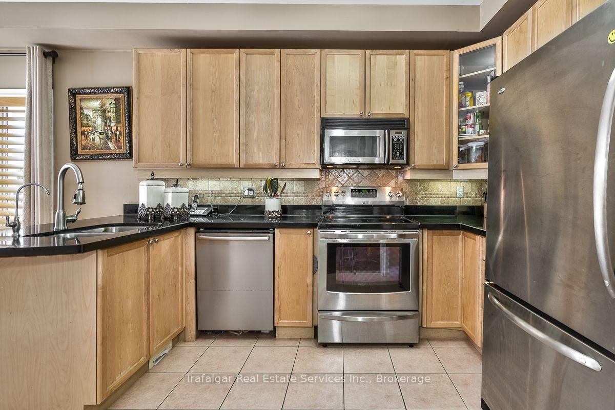 Photo 9 of 2355 Hilda Drive, Oakville, Joshua Creek — HOMEH