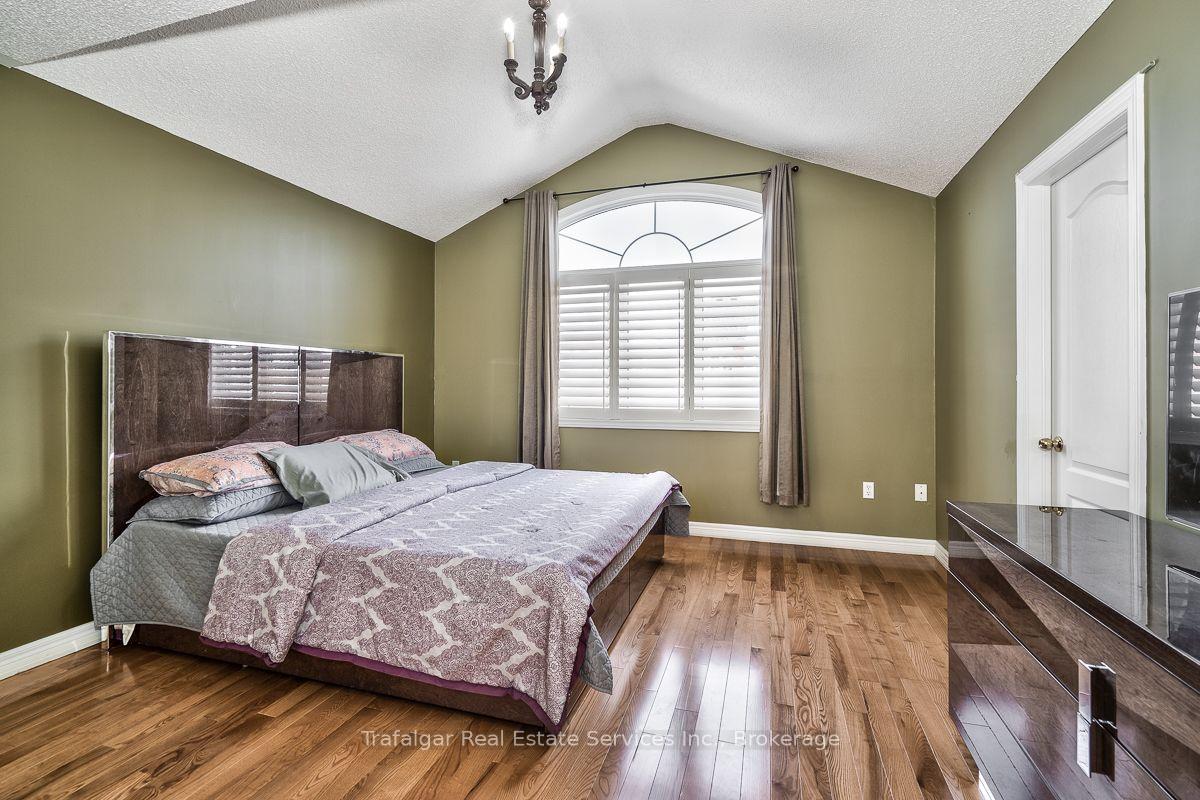 Photo 14 of 2355 Hilda Drive, Oakville, Joshua Creek — HOMEH