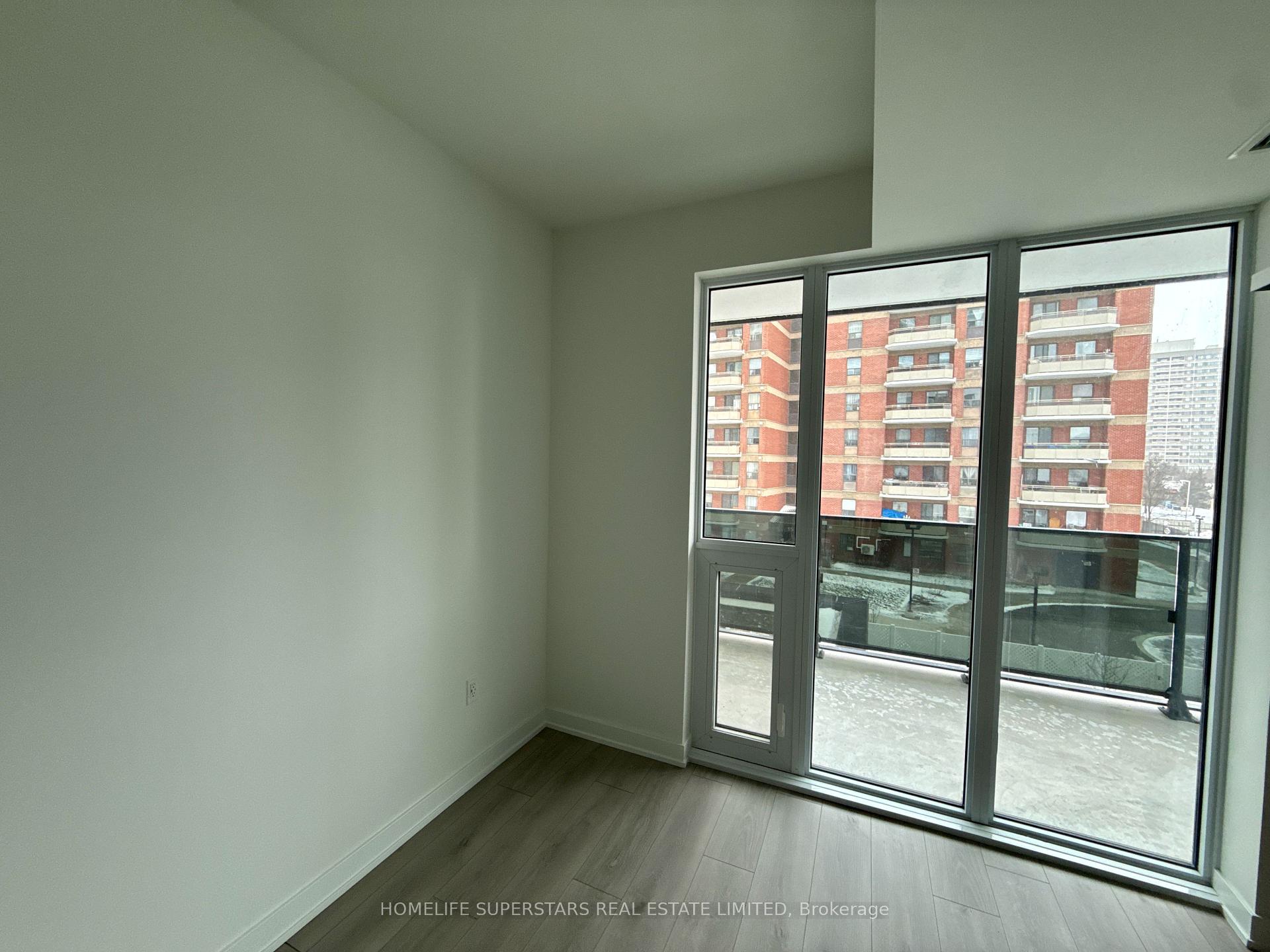 Photo 17 of Unit 308, 1 Fairview Road E, Mississauga, Mississauga Valleys — HOMEH