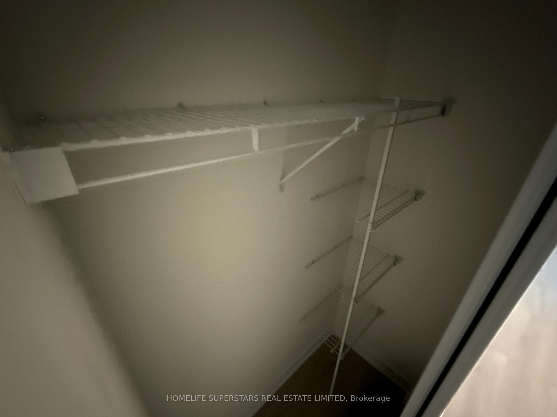 Photo 20 of Unit 308, 1 Fairview Road E, Mississauga, Mississauga Valleys — HOMEH