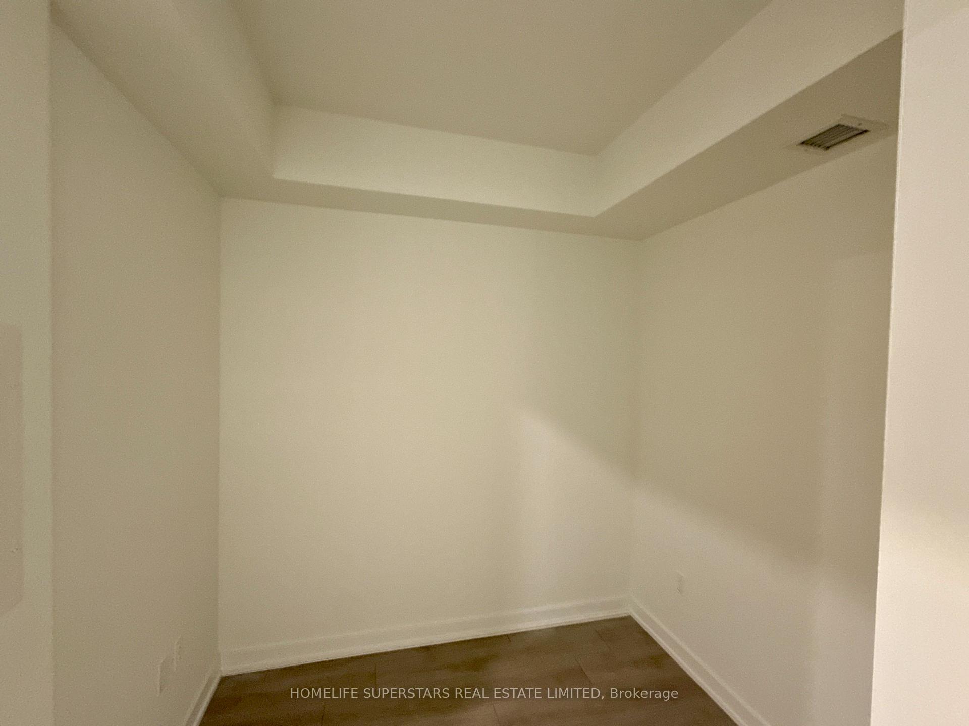 Photo 25 of Unit 308, 1 Fairview Road E, Mississauga, Mississauga Valleys — HOMEH