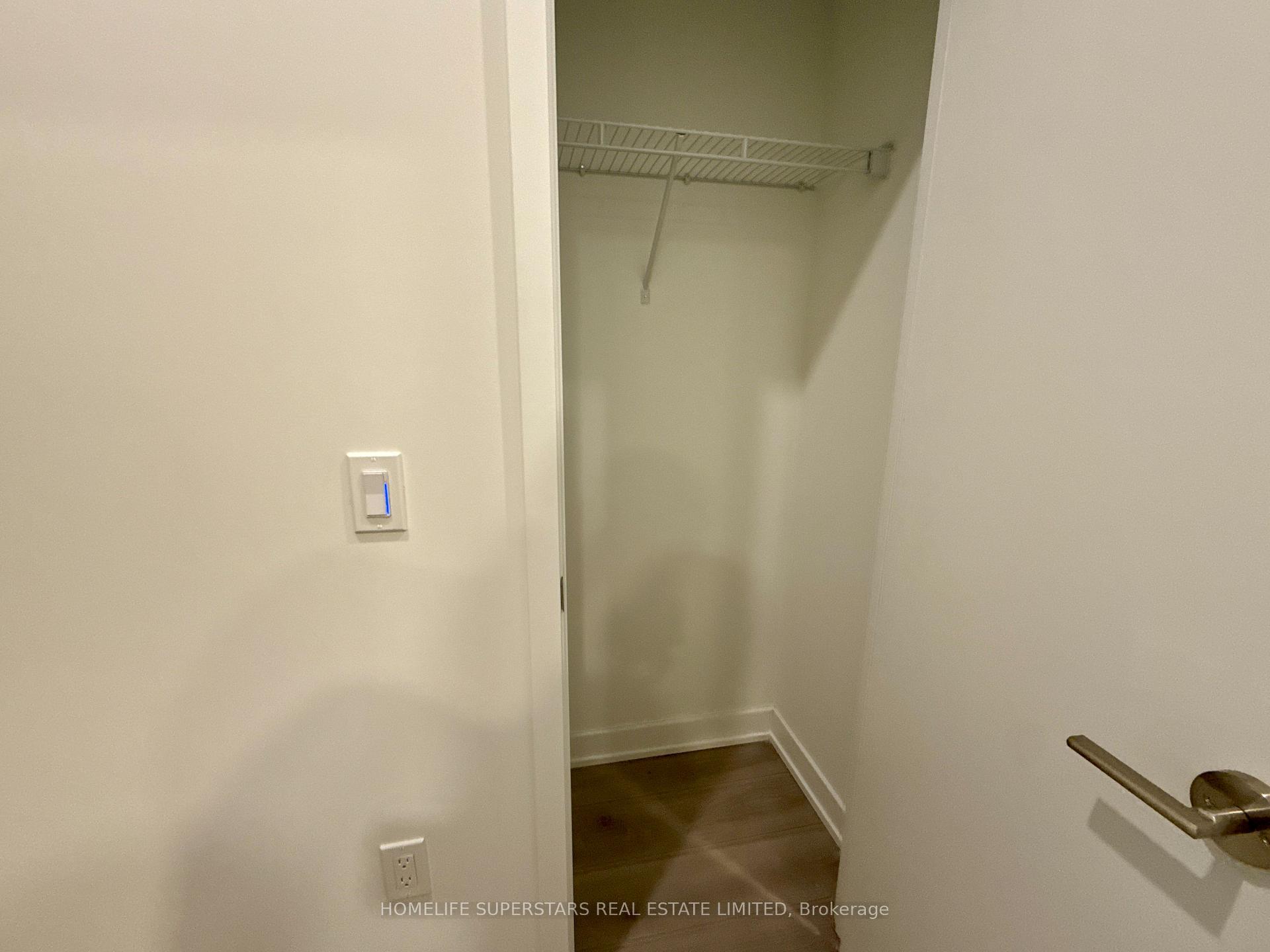 Photo 27 of Unit 308, 1 Fairview Road E, Mississauga, Mississauga Valleys — HOMEH