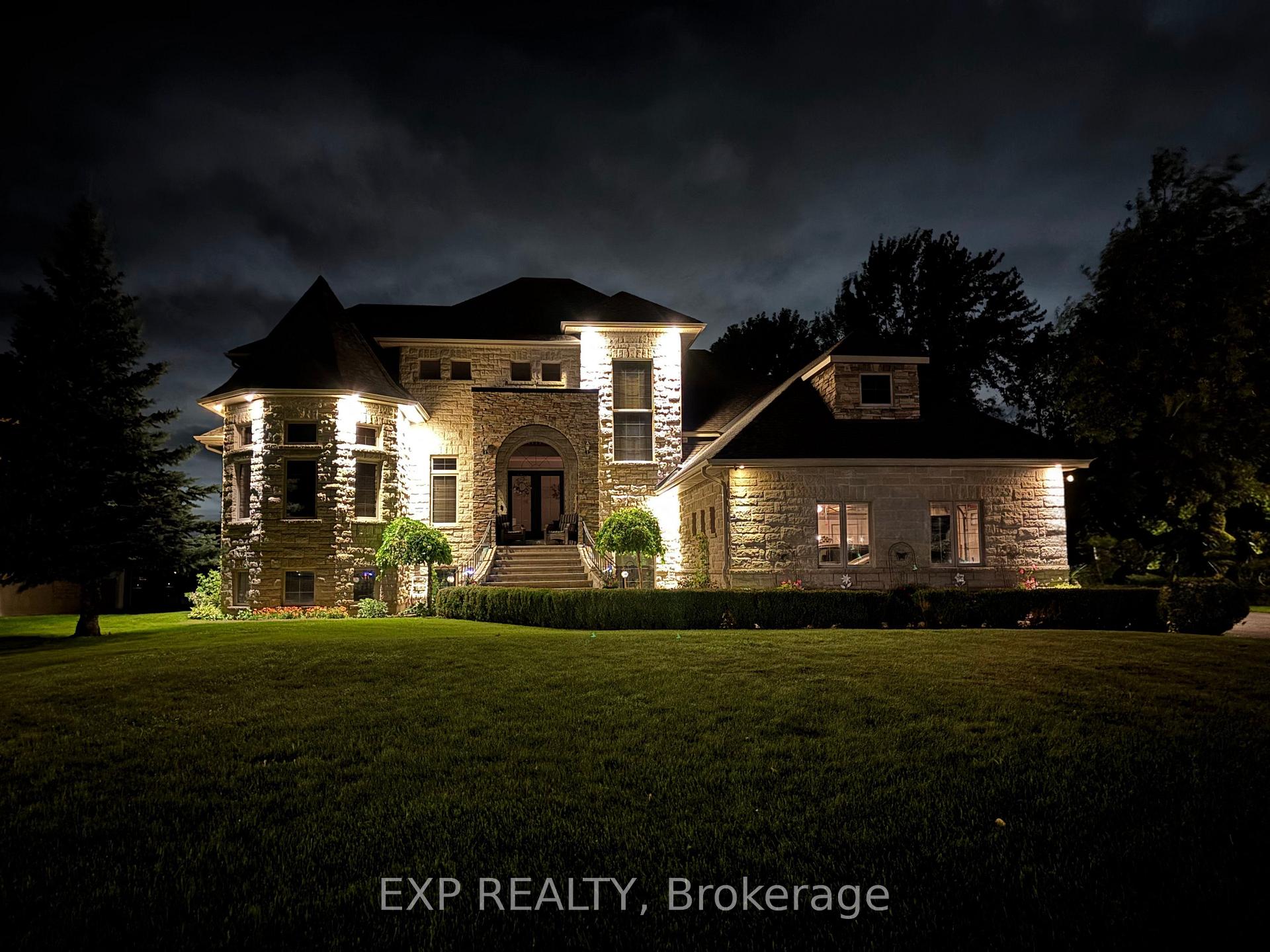 Photo 4 of 6715 Suncrest Drive, Ottawa, Greely — HOMEH