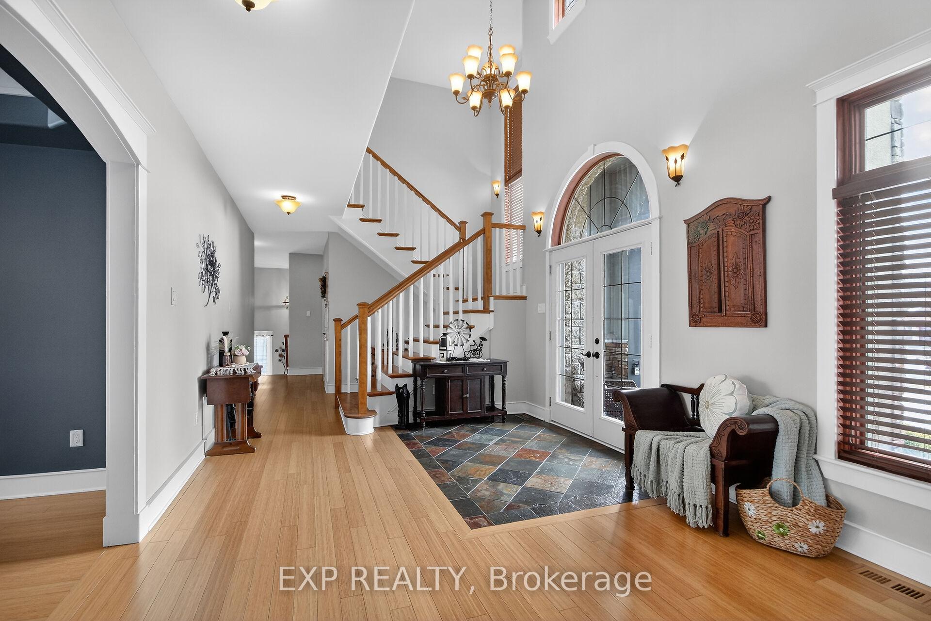 Photo 5 of 6715 Suncrest Drive, Ottawa, Greely — HOMEH
