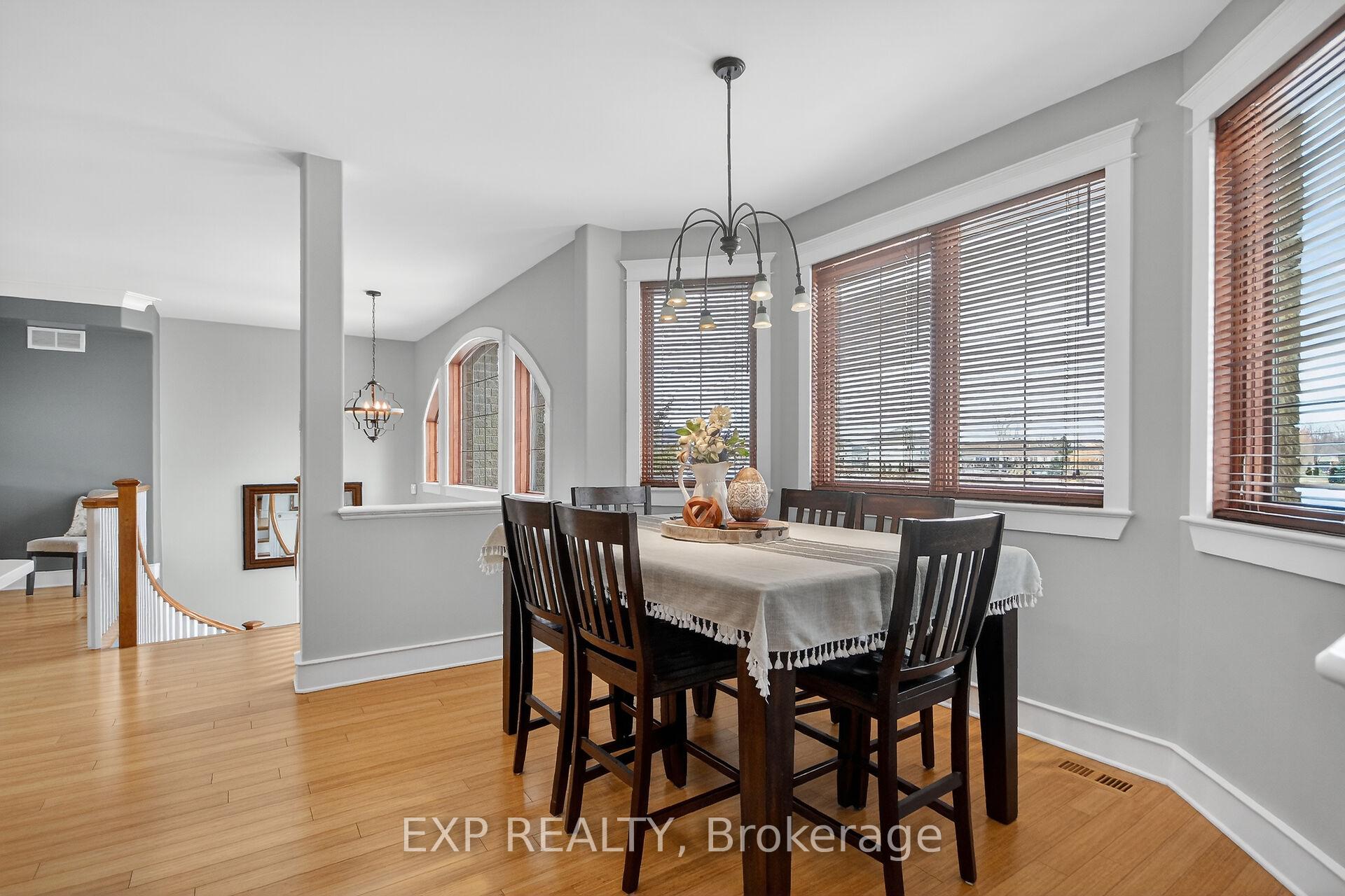 Photo 11 of 6715 Suncrest Drive, Ottawa, Greely — HOMEH