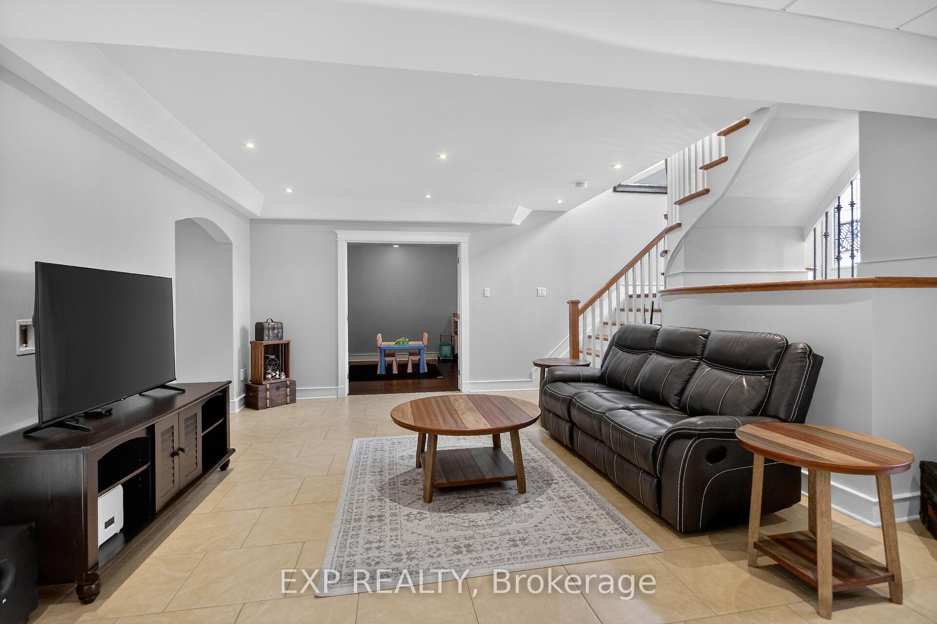 Photo 34 of 6715 Suncrest Drive, Ottawa, Greely — HOMEH