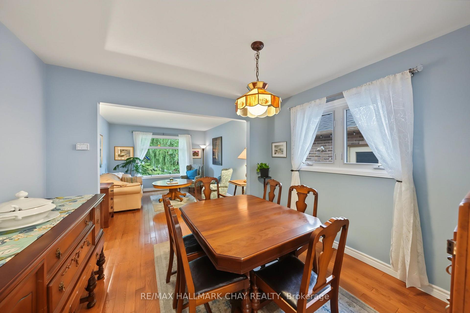Photo 14 of 66 Hutchinson Drive, New Tecumseth, Alliston — HOMEH