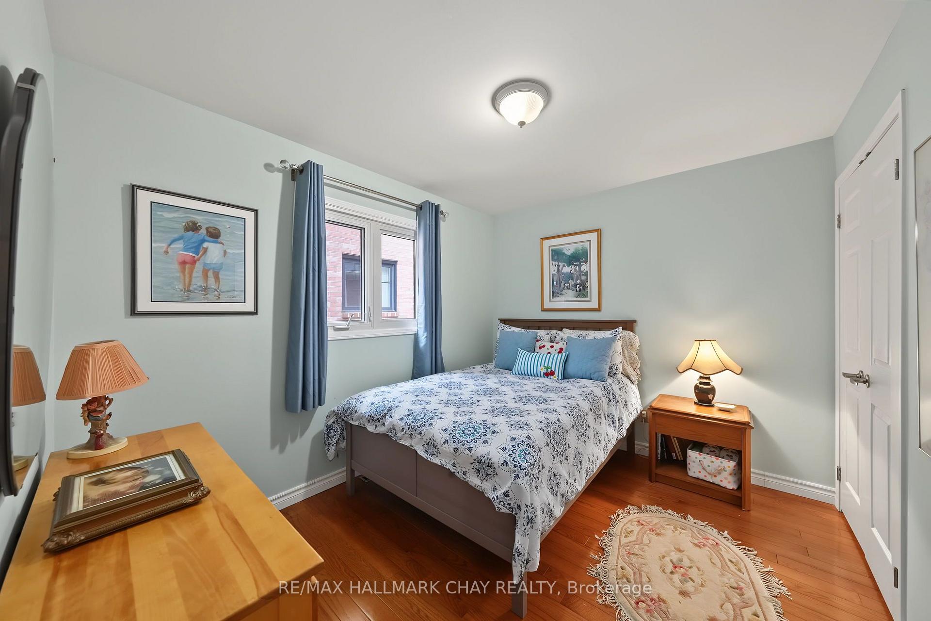 Photo 22 of 66 Hutchinson Drive, New Tecumseth, Alliston — HOMEH