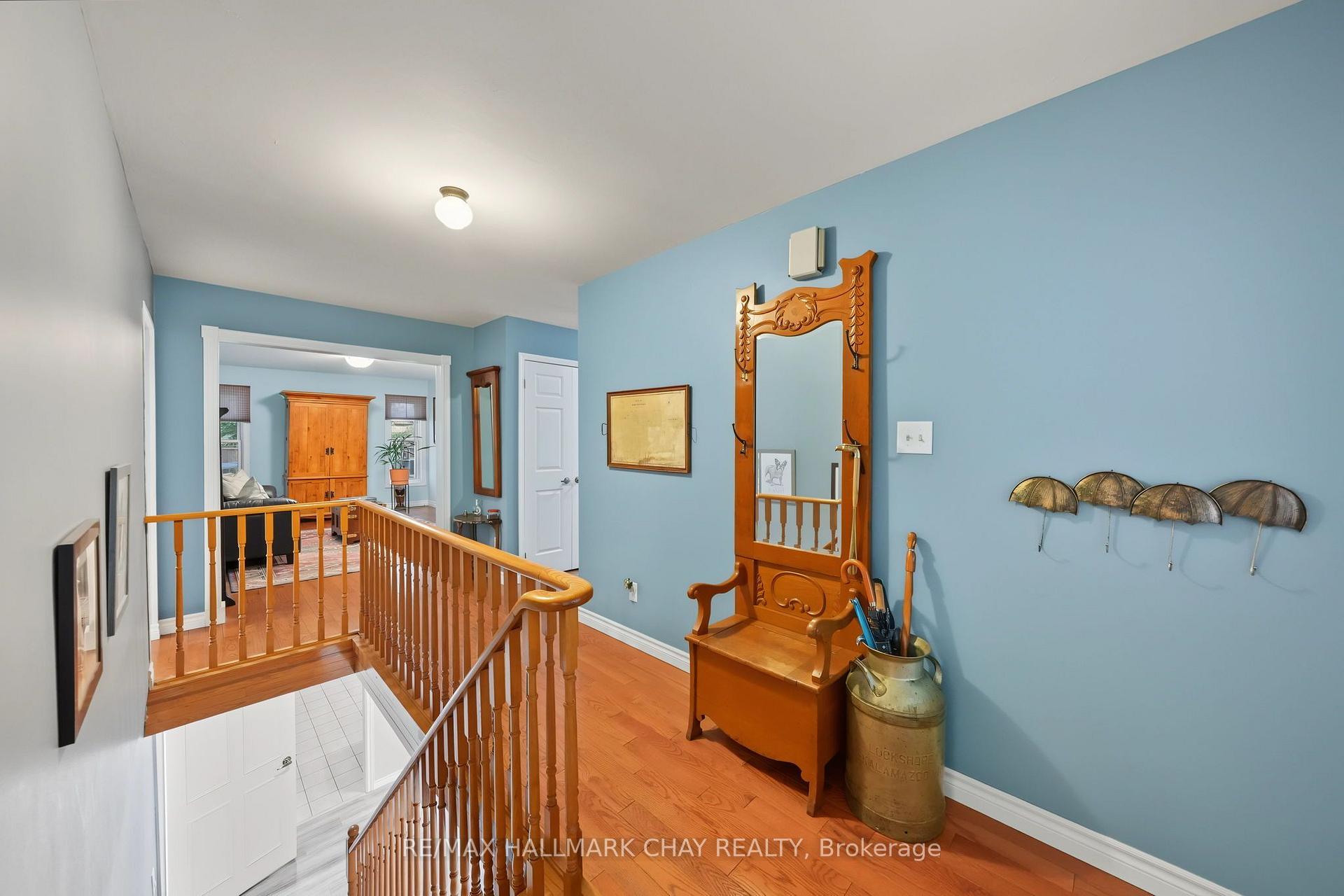 Photo 26 of 66 Hutchinson Drive, New Tecumseth, Alliston — HOMEH