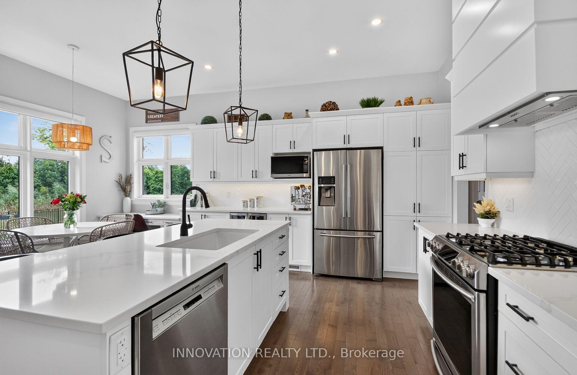 Photo 10 of 1810 Cedarlakes Way, Ottawa, Greely — HOMEH